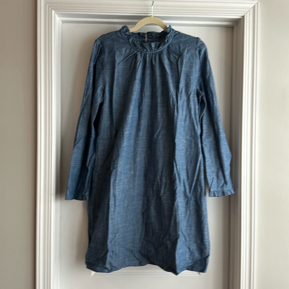 Women’s chambray dress